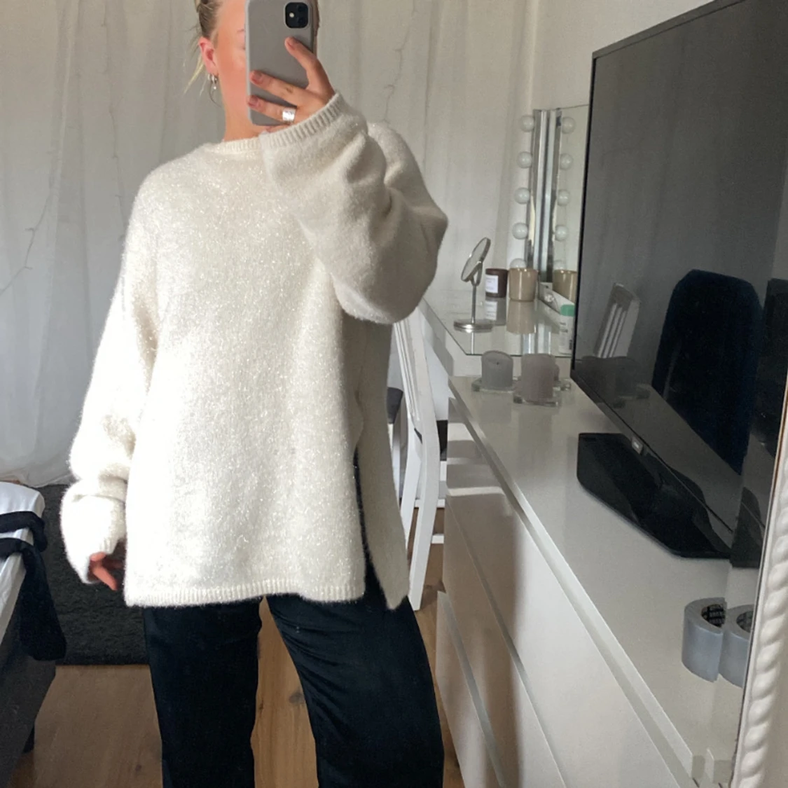 Glittrig stickad från hm 