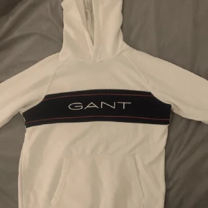 Gant - Gant tjocktröja  Strl M  300 kr? 🤝🏻
