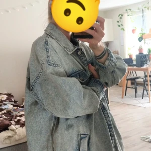 Jeansjacka  - Fint skick! Skönt material