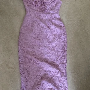 Klänning  - Helt ny 