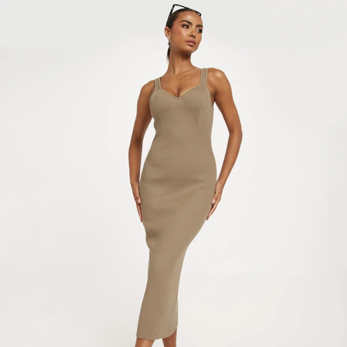 Trending klänning  - 90