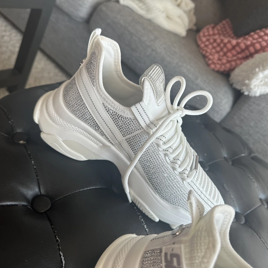 Steve madden sneakers  - 90