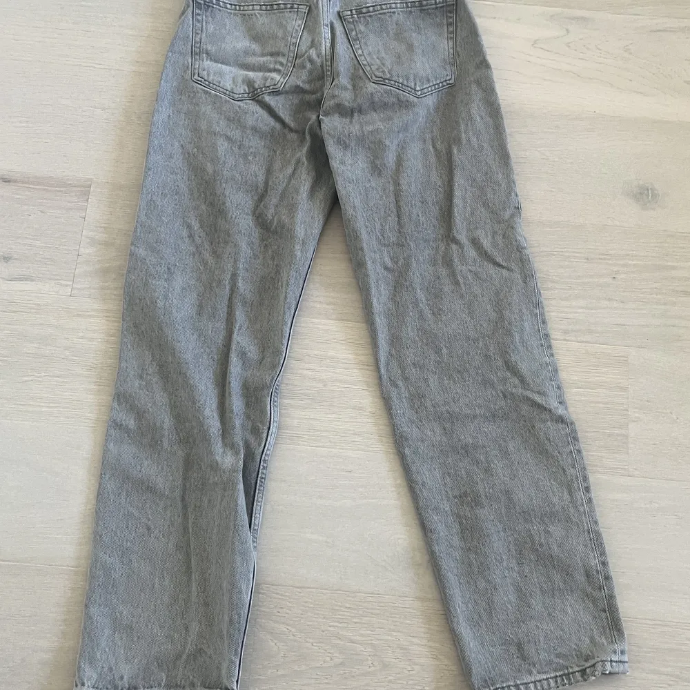 Jätte fina jeans, har använts varsamt. Jeans & Byxor.