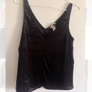 Linne i sammet  - Linne i sammet. Knappt använd 