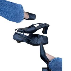 mary janes  - vackra vintage mary janes med sling back <3 från paul green, fint vintage skick! Passar 38-39 :) 