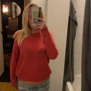 Stickad tröja - Super fin rosa stickad tröja! Skriv privat om du har frågor, pris går även att diskutera💕