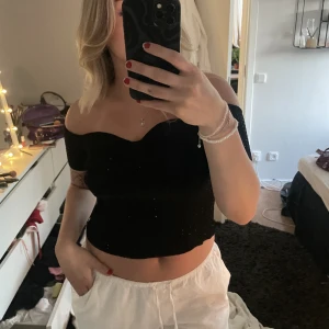 Topp - Så snygg topp från hm med paljetter typ