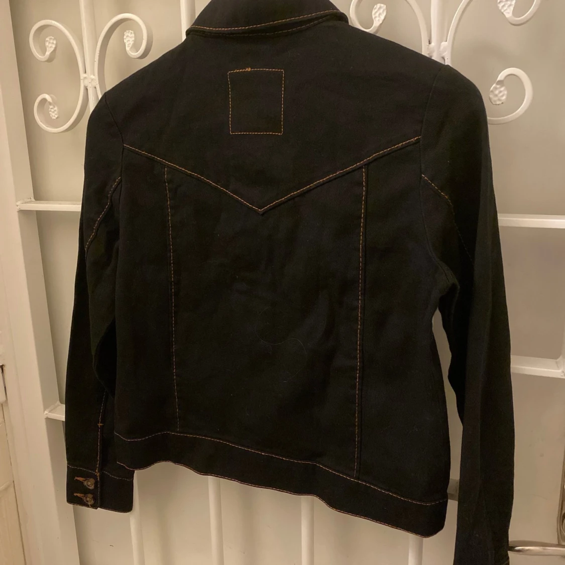 Monki – tunn jeansliknande jacka - 90