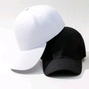 3 st keps - 3pcs Solid Baseball Cap Black, white and beige Beige använt 2 ggr annars alla som nya