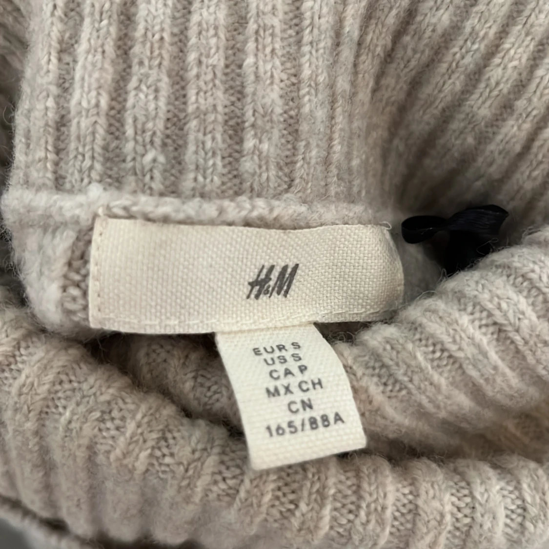 Stickad tröja  - 90