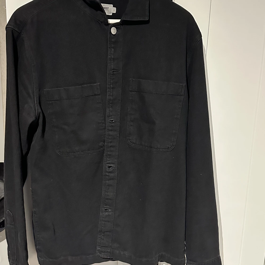 Svart Overshirt
