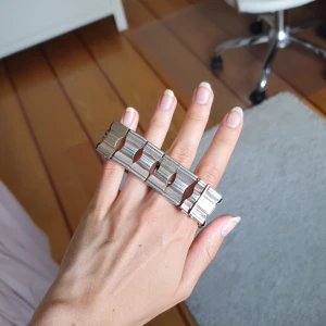 Vintage Armband - Ett tufft silverarmband i äkta silver som tyvärr är för stort för mig. 