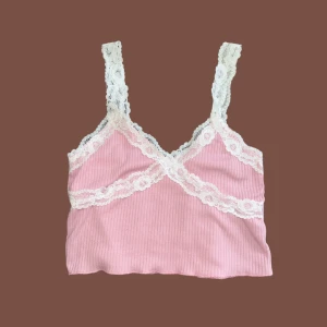 Rosa spets linne🌸💕✨ - Rosa spets linne i storlek, Small.