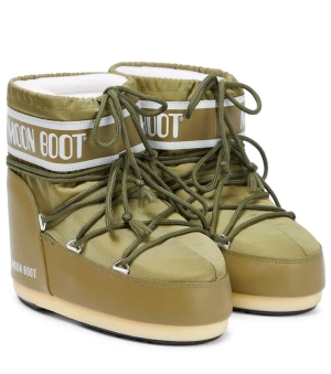 Gröna moonboots - intressekoll på mina gröna moonboots. Använda en vinter så ok/bra skick. Köpta för 1700kr. OBS ej egna bilder, kom privat 