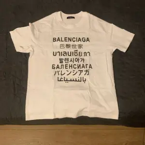 Vit Balenciaga t-shirt