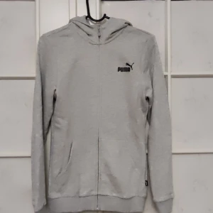 Puma jacka - Den är helt ny