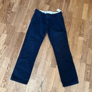Chinos - Mörkblå chinos från abercrombie, storlek 16, inte använda