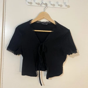 T shirt - Använd en gång och är i jättebra skick! L men passar också M