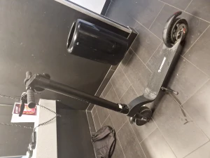 El scooter märke fitnord - Säljer min elscooter med märket fitnord. Ny pris 5500 Laddare medföljer 