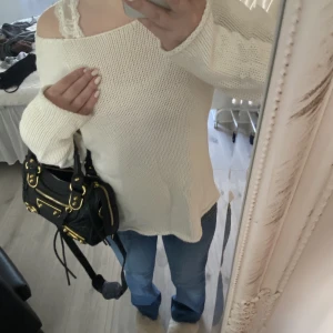 Stickad långärmad - Jättefin stickad långärmad tröja 