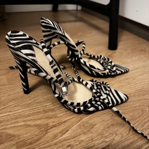 Klackar  - Helt nya klackar som jag aldrig använt. 