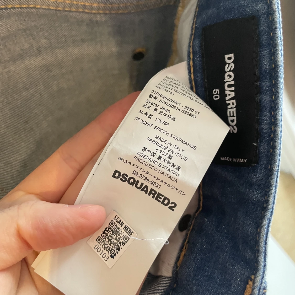 Dsquared 2 jeans ljusblå jeans äkta kvitto finns size 50 - 91