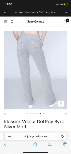 Grå Juicy byxor - Ja säljer nu mina juicy byxor ❤️Nypriset är 1200kr. De är använda ca 2-3 gånger så dom är dom i bra skick❤️ Dock så har en av grejerna på bandet gått av man ser på sista bilden, därmed priset❤️