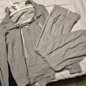 Odd molly - Odd molly sett storlek 1 passar s/m jätte fint skick 250kr