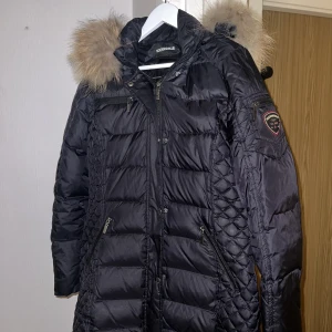 Vinterjacka från Rockandblue - Superfin jacka från Rockandblue. I nyskick.  Kan skickas om köparen står för frakten 🤍 