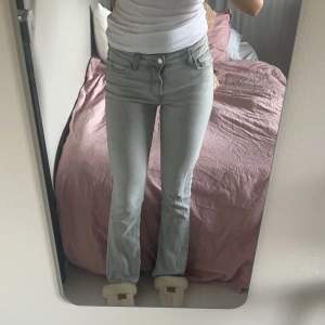 Jeans från Gina Tricot ( Young ) som inte säljs längre i storlek 164