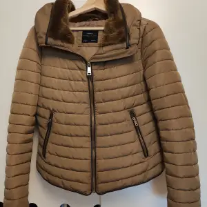 Brown Zara Basic puffer jacket Good condition