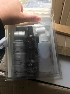 Gelé nybörjar set - Helt ny har 3 eller 4 stycken helt oöppnade ny pris på dessa är 600 mitt pris 300 kan gå ner i pris vid snabb affär 💕