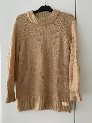 Odd Molly tröja  - Odd Molly tröja stl 1  Fint beg skick  Passar en S 