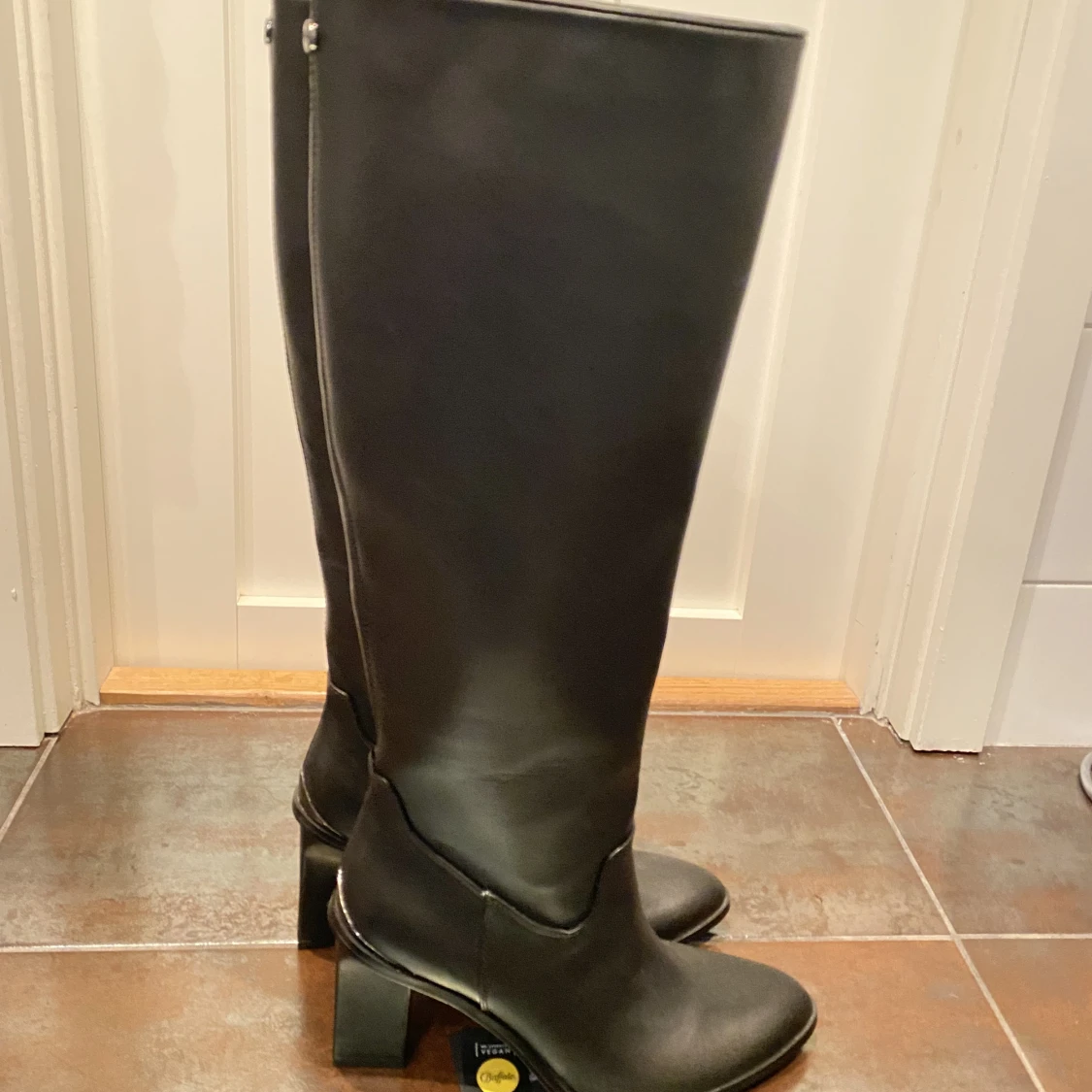 Buffalo högklackade veganska boots - 90