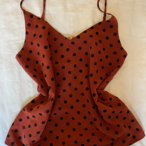 Linne - Prickigt linne från Scotch & soda.