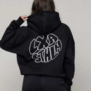 lxa hoodie  - Säljer denna hoodie från lxa. Använd ett fåtal gånger. Strl S.