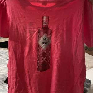 Glitterfisk thirt - Glitterfisk thirt 