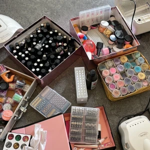 Naglar - Vid snabb affär paket precis 