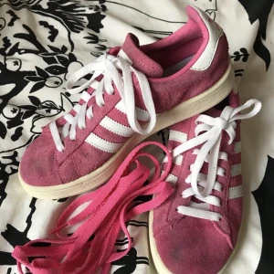 Rosa adidas  - Rosa adidas  