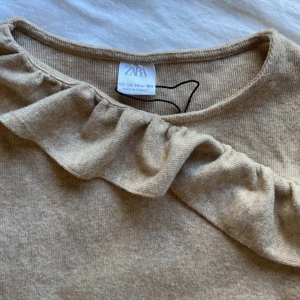 Zara tröja - Helt oanvänd  tröja från zara i strl 164. 