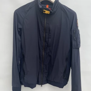 Parajumpers Jacka - Parajumpers Hagi Light Thermal.  Helt ny aldrig använd.  Nypris 4999:-