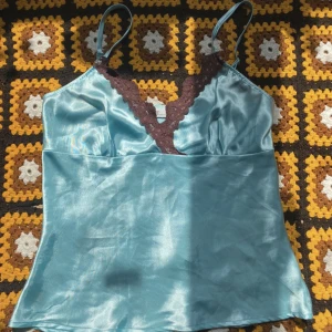 Linne - Super fint linne silke ljusblått köpt second hand 