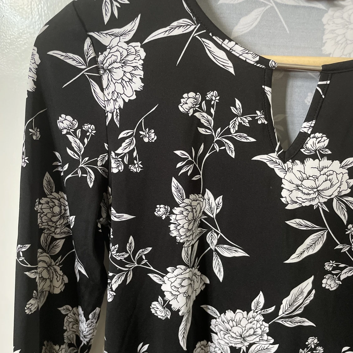 Blommig klänning  - 90