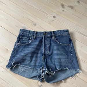 Jeans shorts  - Fina jeans shorts i jätte bra skick❤️