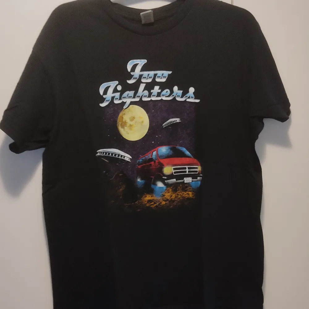 Använd bara ett fåtal gånger Storlek L. T-shirts.