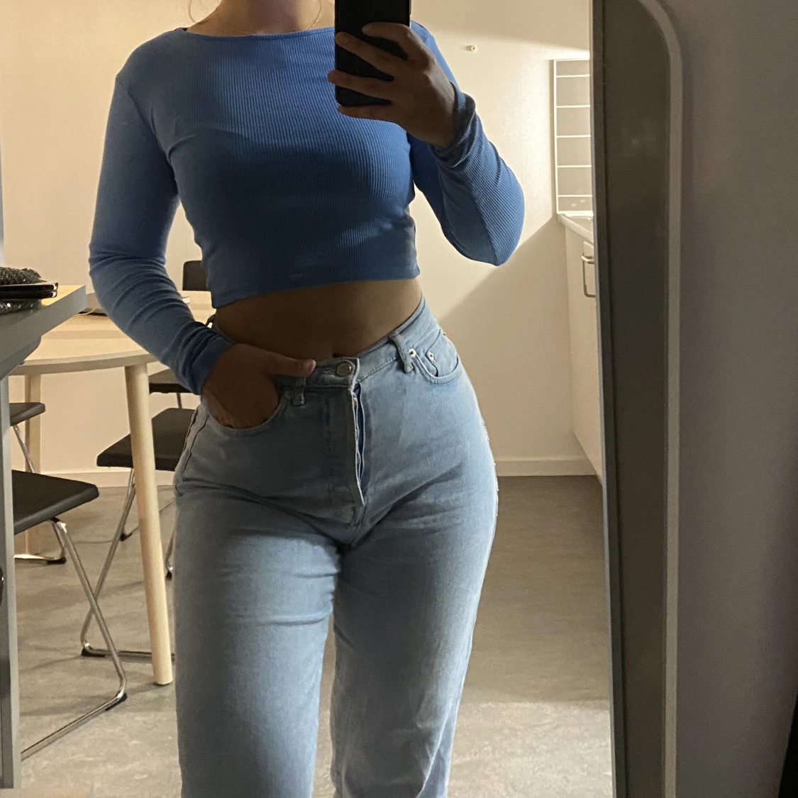 Blå långärmad topp - 90