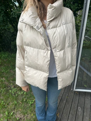 Max mara jacka - Maxmara jacka aldrig anvönd 