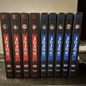 Jojo’s Bizarre Adventure manga (engelska) - Säljer nu hela battle tendency och de 5 första volymerna av battle tendency. Nypris 213 kr på adlibris, säljer för 190kr styck, pris kan diskuteras, vill få bort de snabbt! Har figurer också så det e bara att skriva