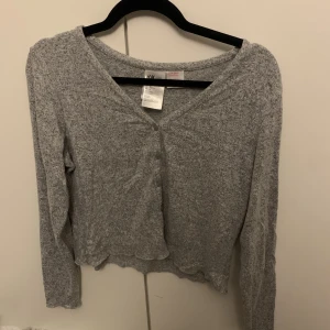 Croptop grå - Croptop grå