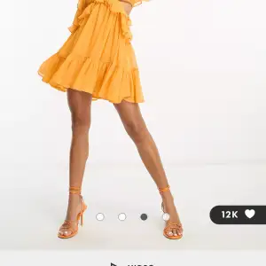 Gul orange sommar klänning så fin aldrig använd 🌸🦋🧘🏼‍♀️